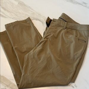 lululemon athletica Men's Khaki Chinos